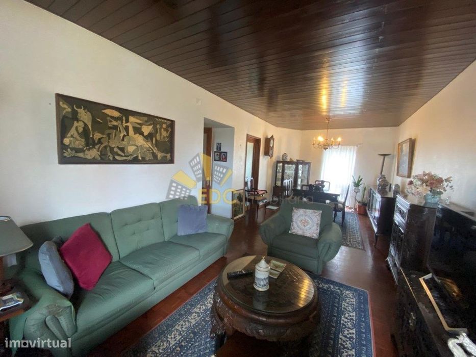 Apartamento T3 com suíte no Monte do Estoril | Excelente potencial ...