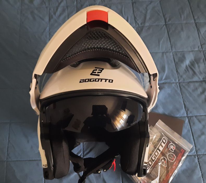 Capacete Bogotto