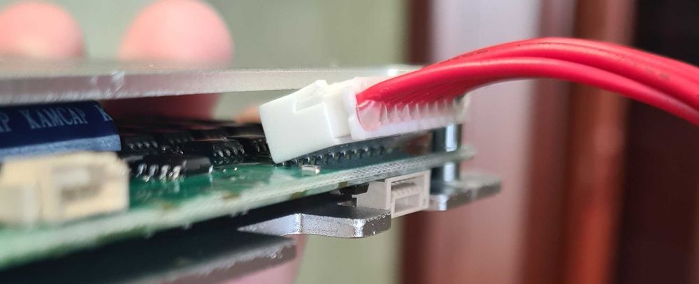 BMS-плата JK-B1A8S20P 200A 3S-8S (12-24В)