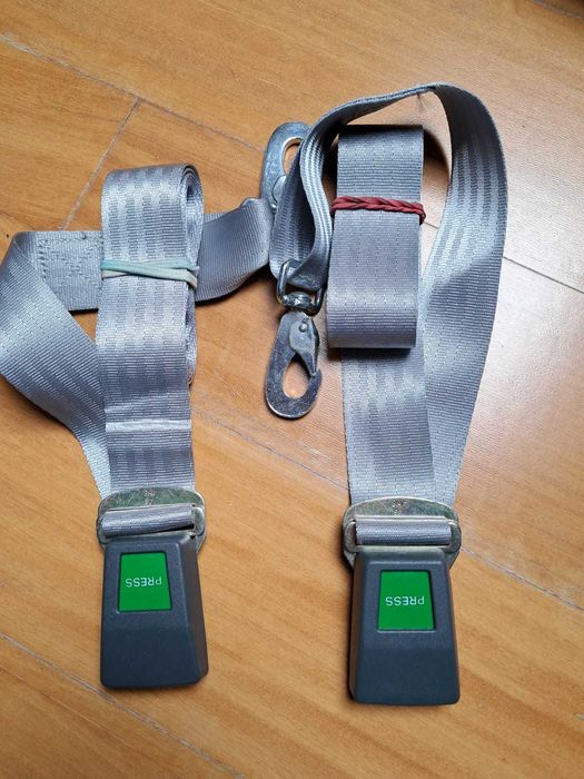 Cadeira criança bom estado e com todos os acessórios