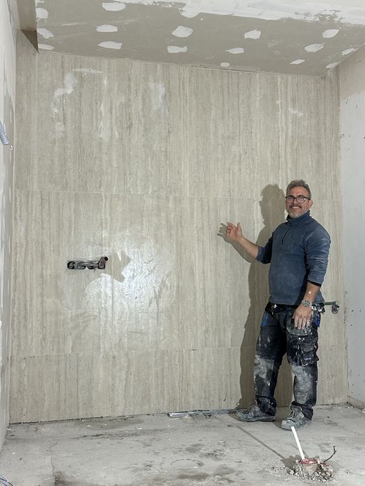 Ladrilhador no porto