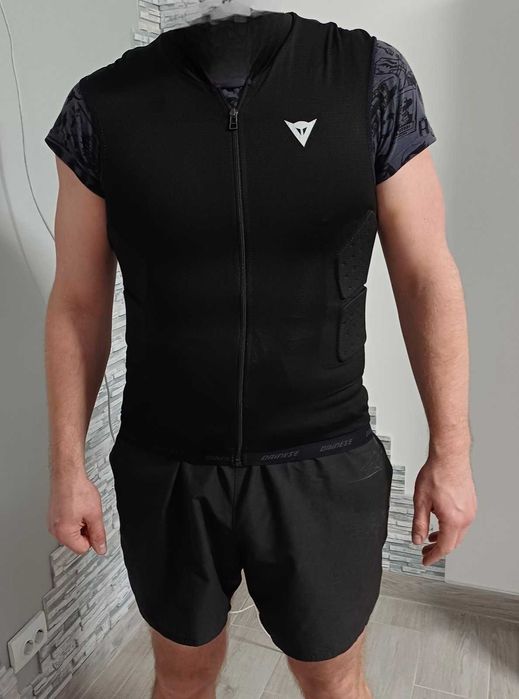 Захисний жилет для мотокросу, вело, панцир , лижний  сноуборд жилет