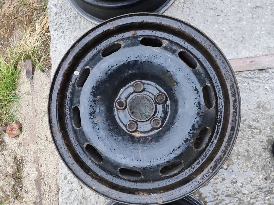 Felgi 5x100 15 cali Golf 4 audi A3 Octavia Leon