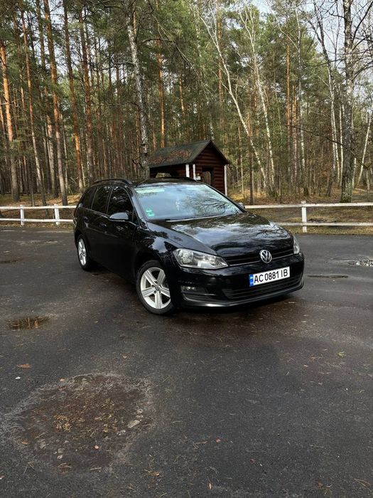 Продам volkswagen golf 7 2015 року