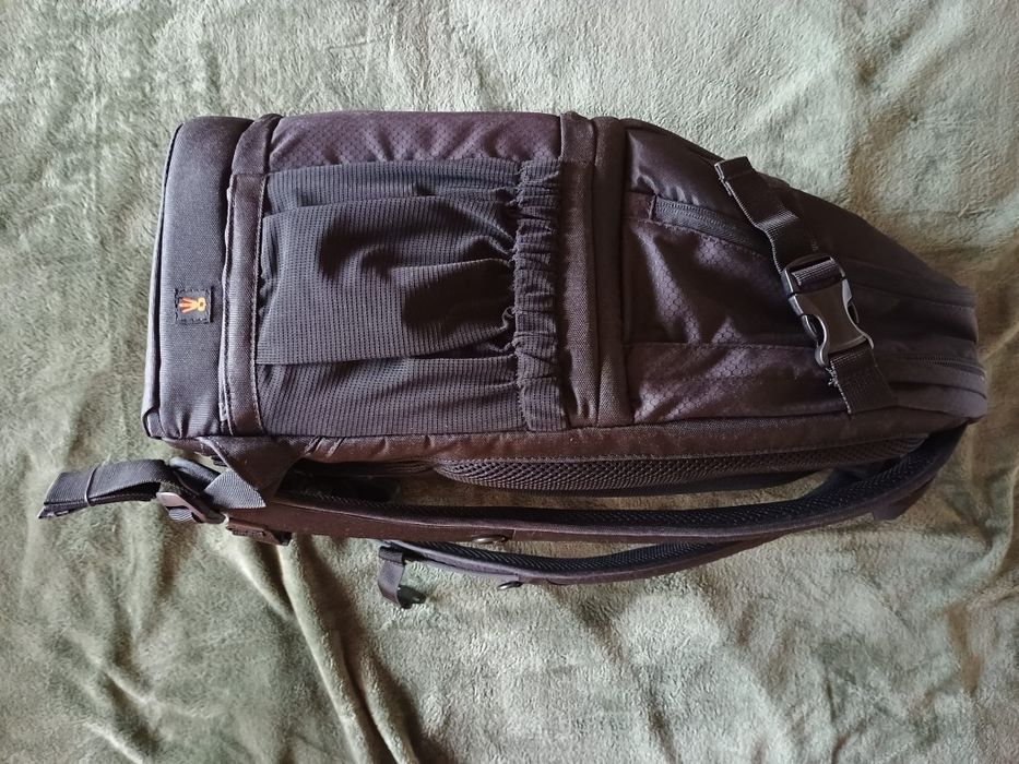 Lowepro DSLR 250 AW czarny NOWY