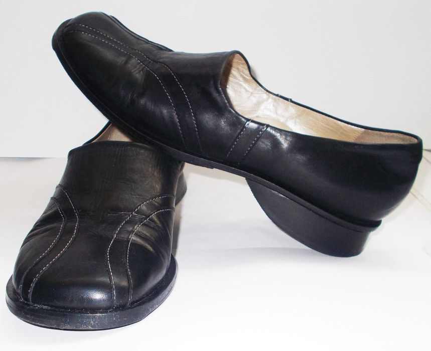 Czółenka czarne damskie czółenka pantofle skórzane Vintage 39,5 Y2k