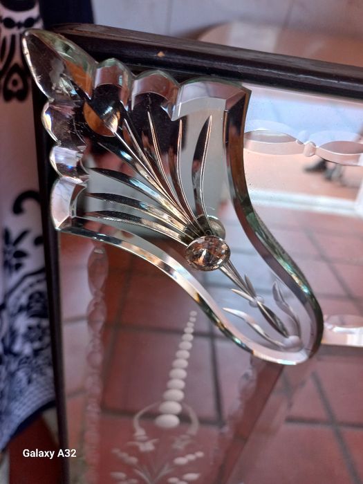 Vendo Espelho Veneziano