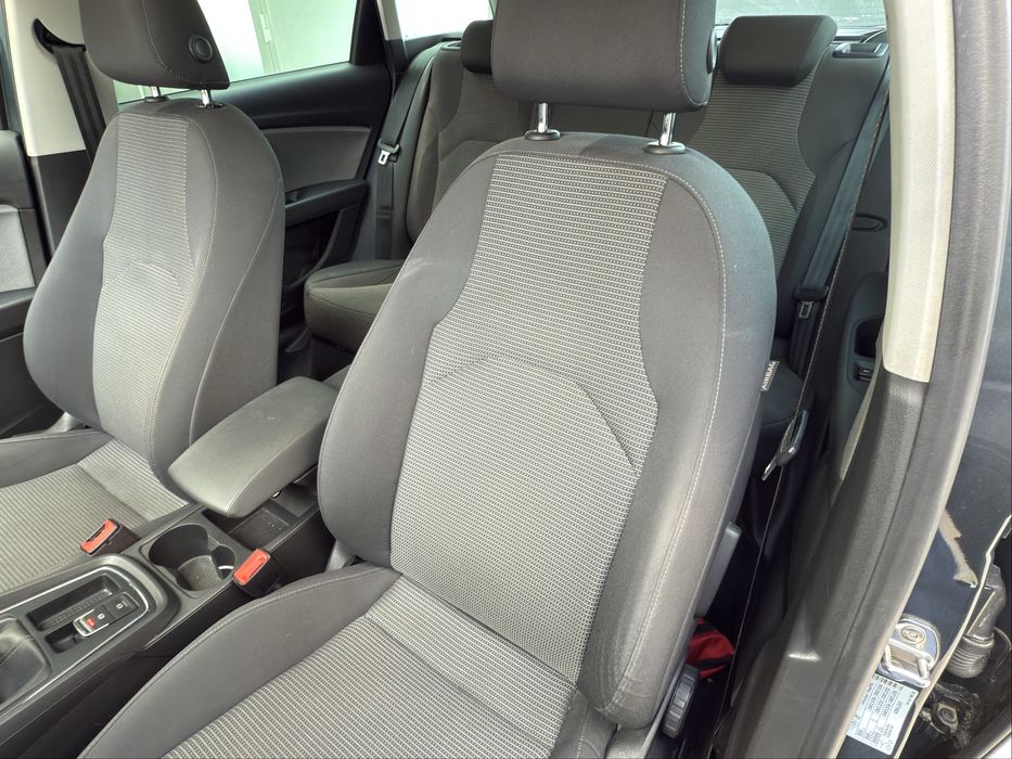 SEAT Leon ST 1.6 TDI Style (2019) – Nacional, Excelente Equipamento, Pronta a Circular