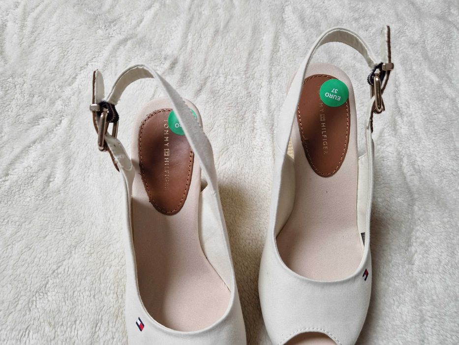 Nowe buty sandały damskie na koturnie Tommy Hilfiger rozmiar 37