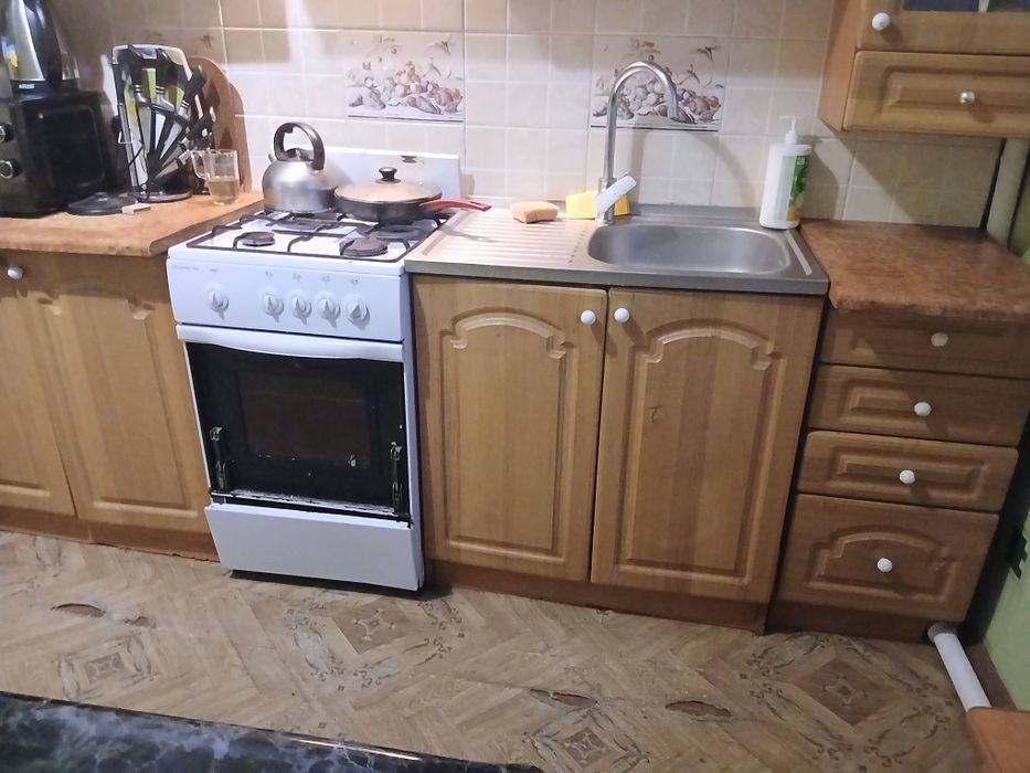 Продам кухню  ЧИТАЙТЕ УВАЖНО