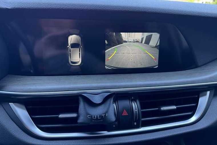 Alfa Romeo Stelvio 2017 2.0i