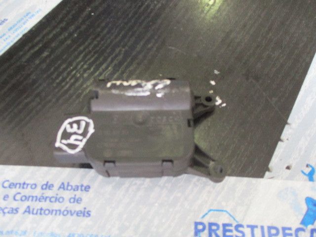 Motor da comporta da sofagem AUDI A6 Avant (4B5, C5)