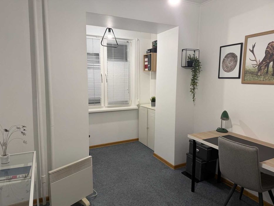 Продам офісне приміщення