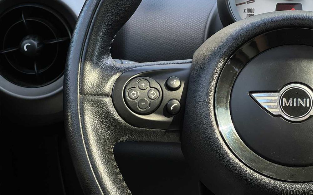 MINI Cooper 2012