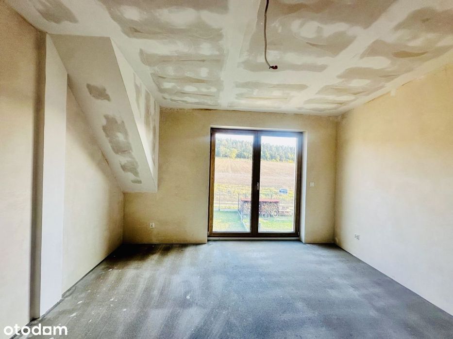 Nowy dom 122 m² z pompą ciepła i garażem – Sobótka
