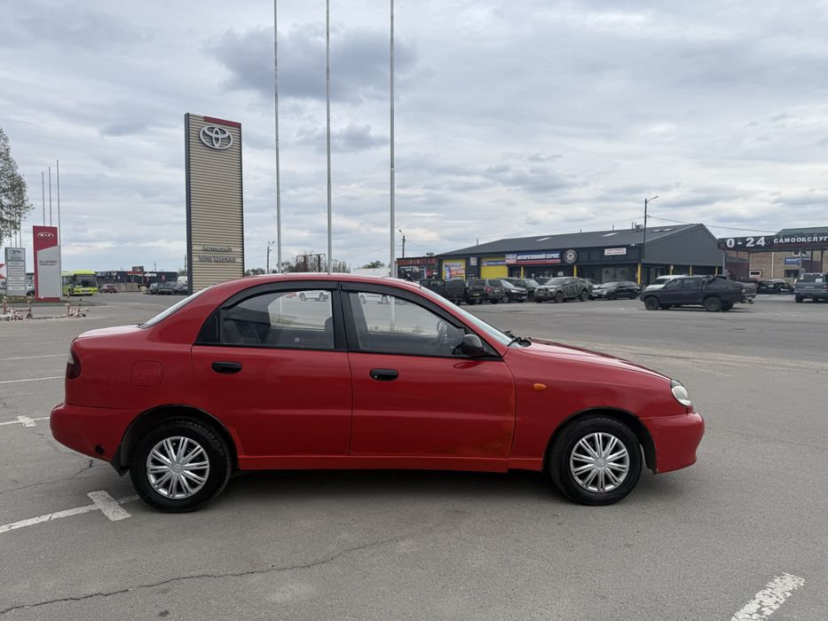 Daewoo Lanos 1.5 бензин 2008 року