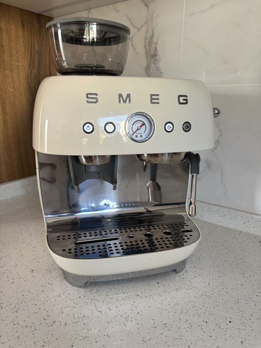 Máquina de Café SMEG