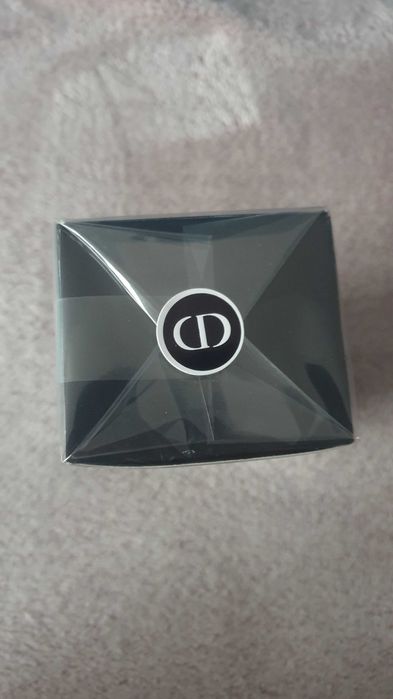 Perfum dior sauvage