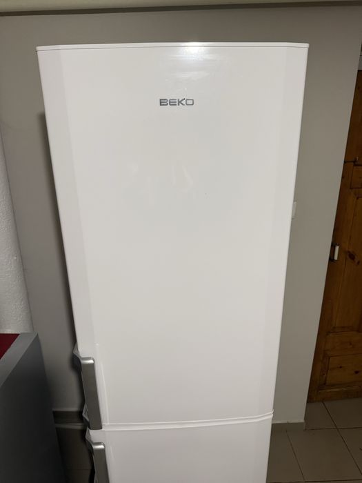 Холодильник Beko крапельний (потребує обслуговування)