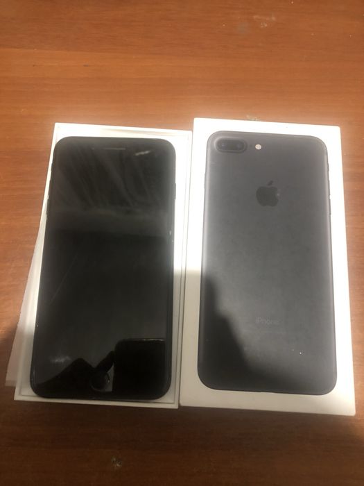 Продам iPhone 7 plus