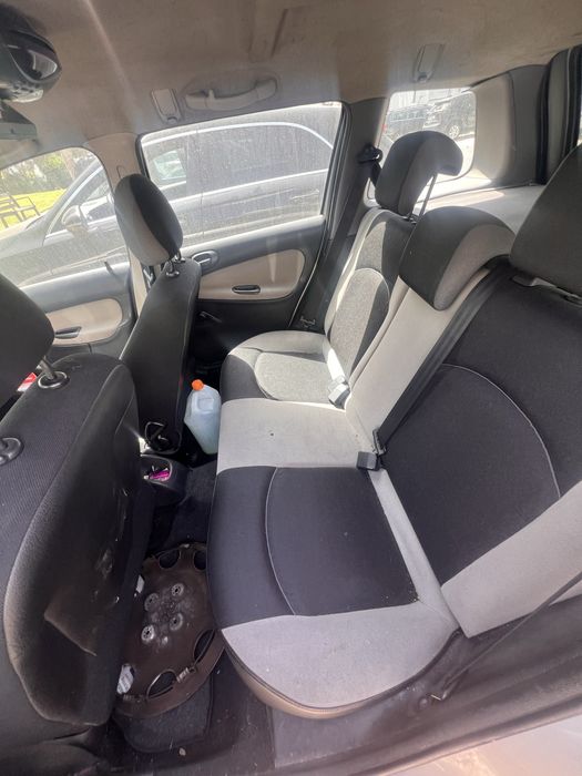 Peugeot 206 SW.