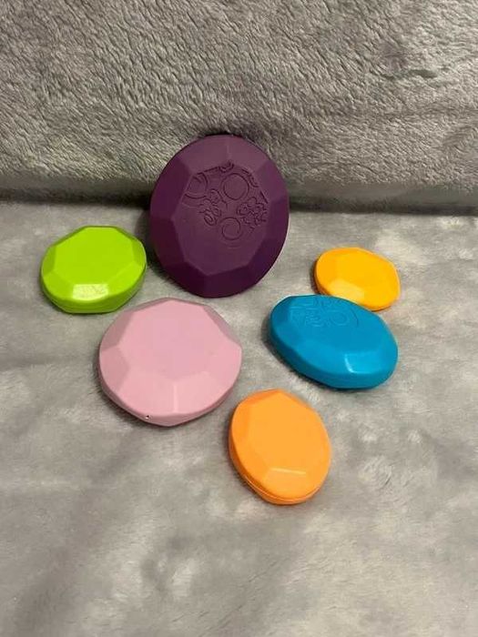 Piramidka z miękkich klocków dla maluszka