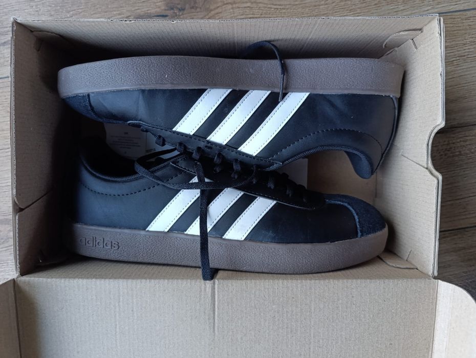 Męskie buty adidas vl court base id3712 r.44