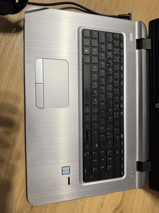 Laptop Hp ProBook 470 g3 i5 8gb ram Amd Radeon R7