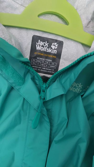 Kurtka wiatrówka jack wolfskin