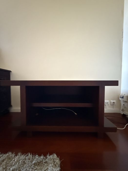 Movel Tv Mogno castanho escuro