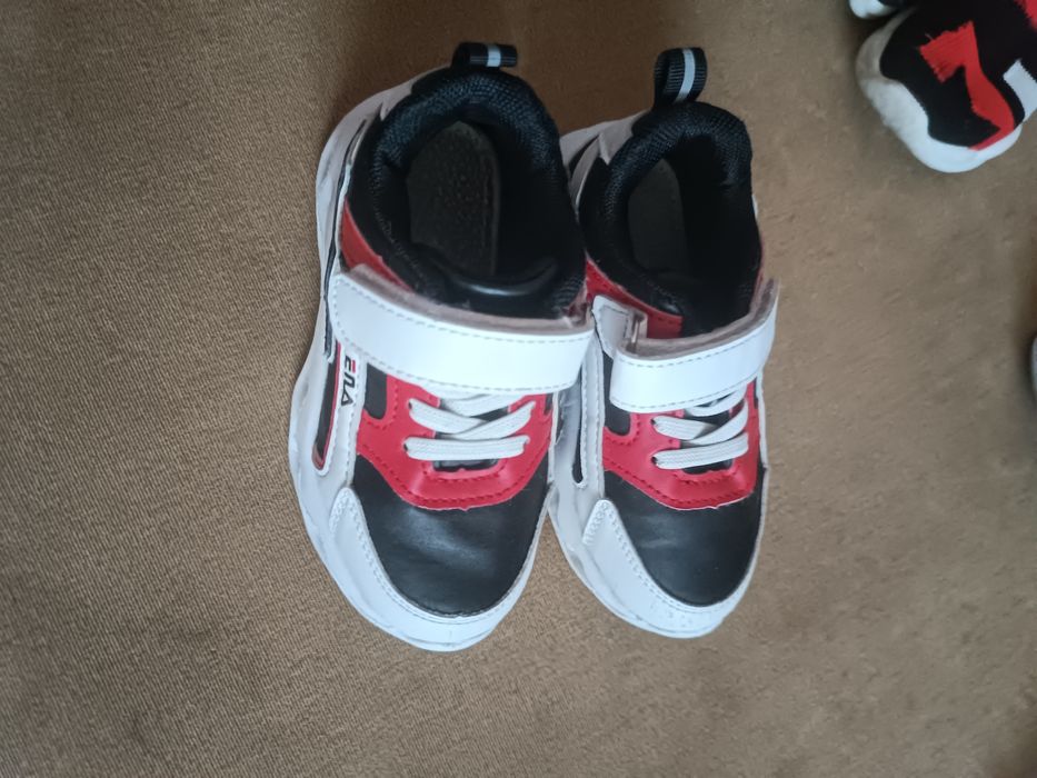 Кросівки дитячі  не дорого