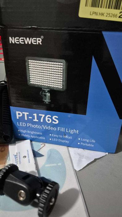 Lampa LED NEEWER PT- 176 S 11W