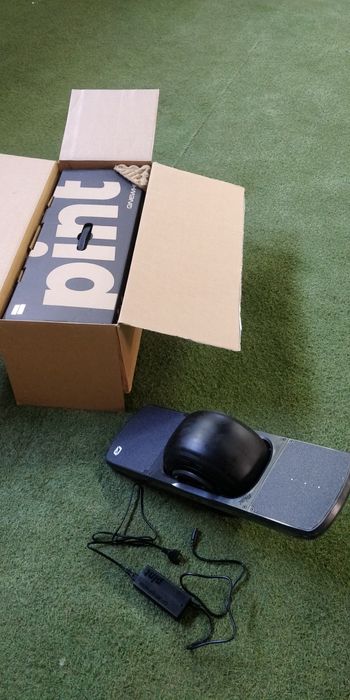 Onewheel PINT, 0Km, mais protecção de roda e para choques extra