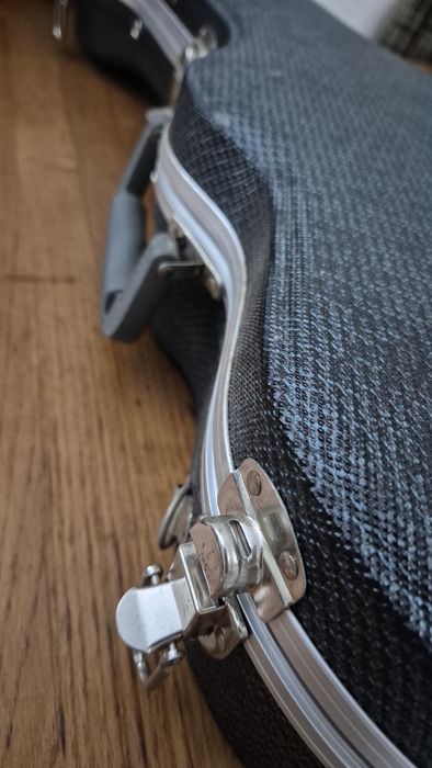 Ukulele PONO AT - tenor - com Pickup