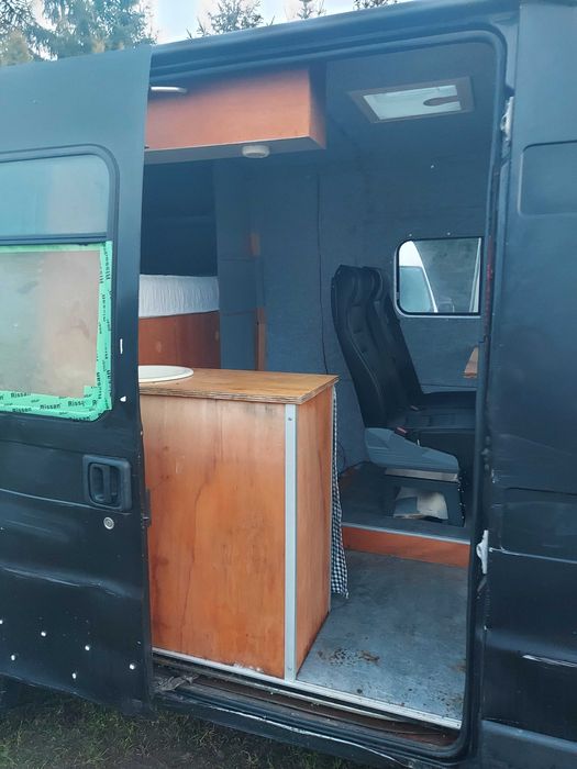 Kamper , specjalny kempingowy, 4 osobowy, Campervan, dmc 3300kg