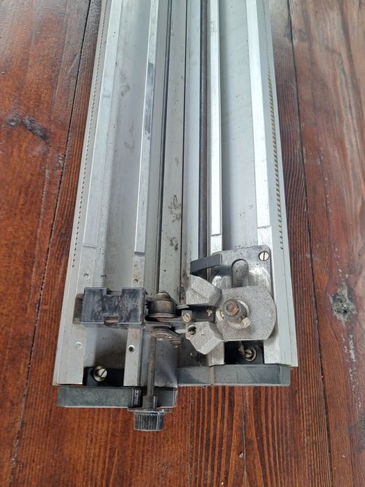 Вязальная машинка