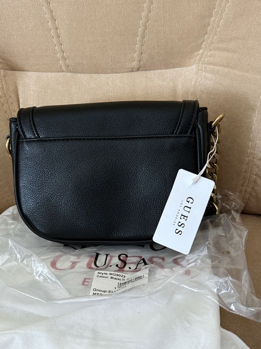 Жіноча сумка Guess