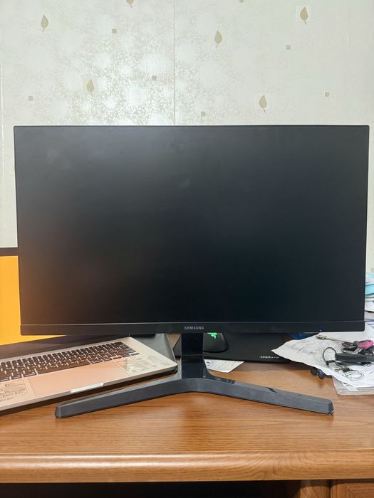 Samsung 24 монитор ls24r356