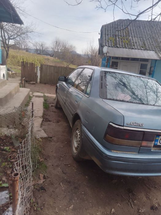 Продам мазду.