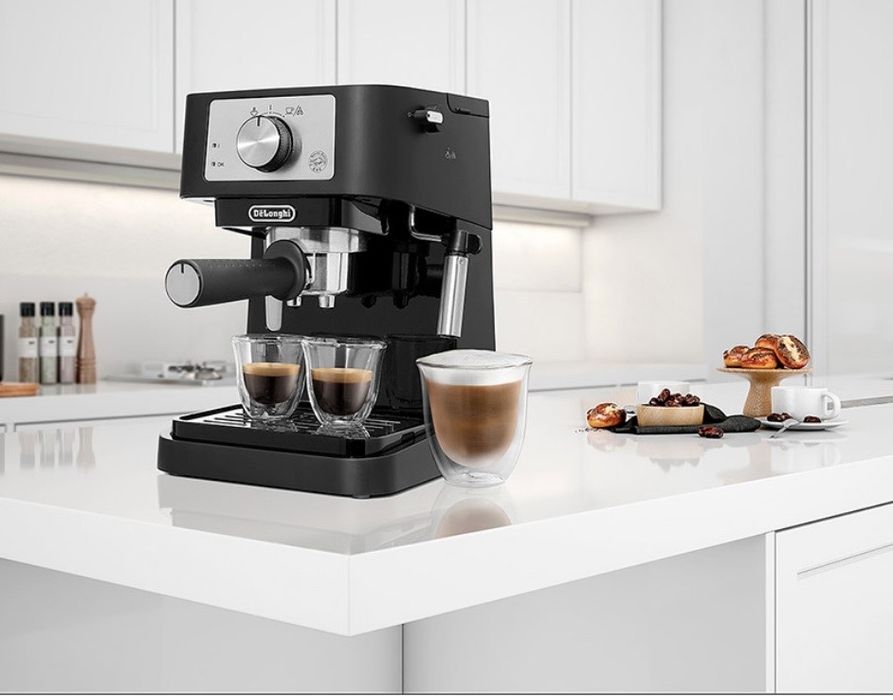 Кавоварка DELONGHI Stilosa EC260.BK