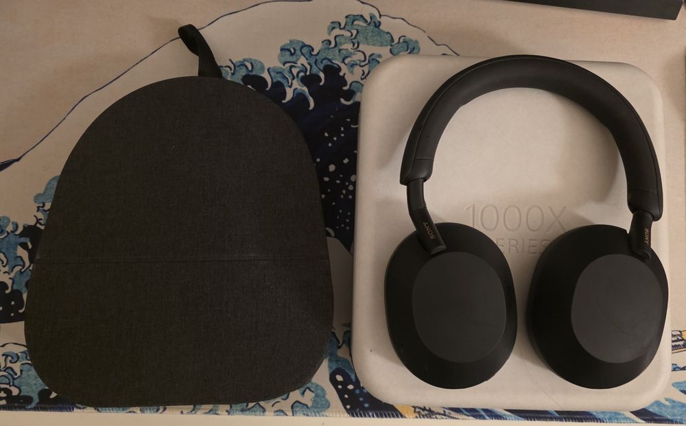 Headphones Sony WH-1000XM5