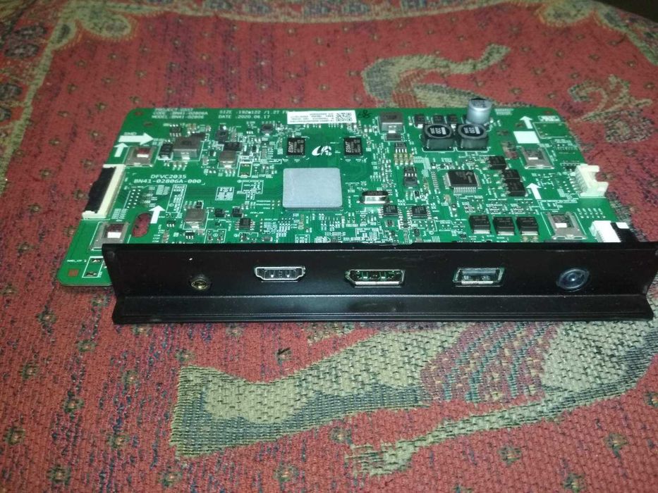 Монитор Samsung C27G55tqwi розбiр битого
