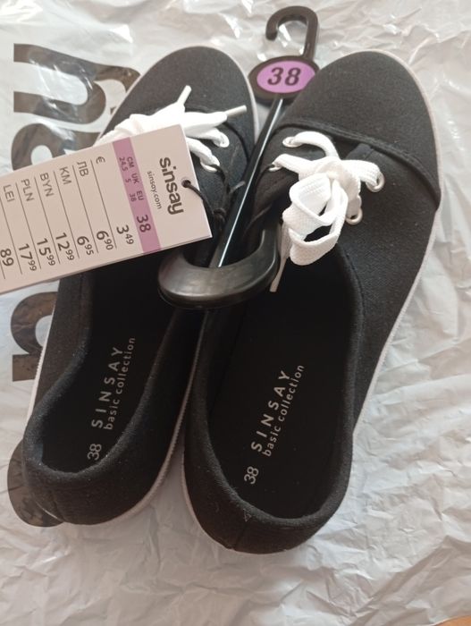 Trampki damskie nowe