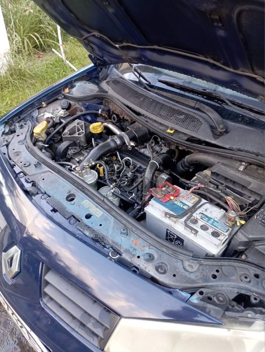 RENAULT MEGANE 2003 року