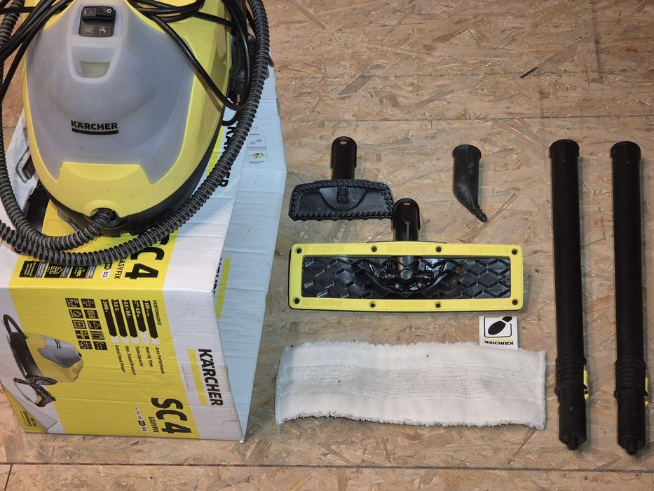 Mocna parownica Karcher SC4 + akcesoria.