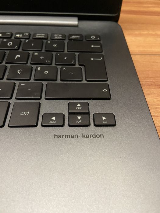 Asus Zenbook 14 Intel I5