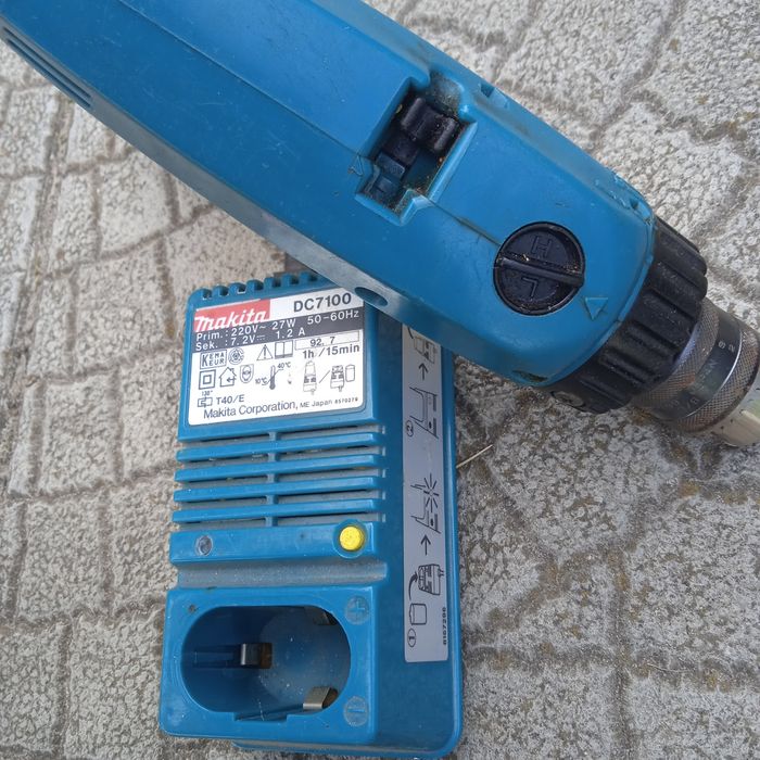 Електродрель з зарядним блоком