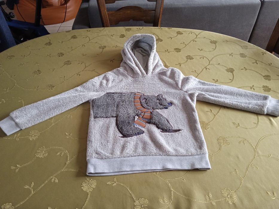 Bluza C&A R-140 dla chłopca miś