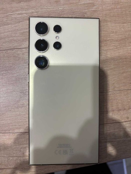 Samsung galaxy s24 ultra - bez rat