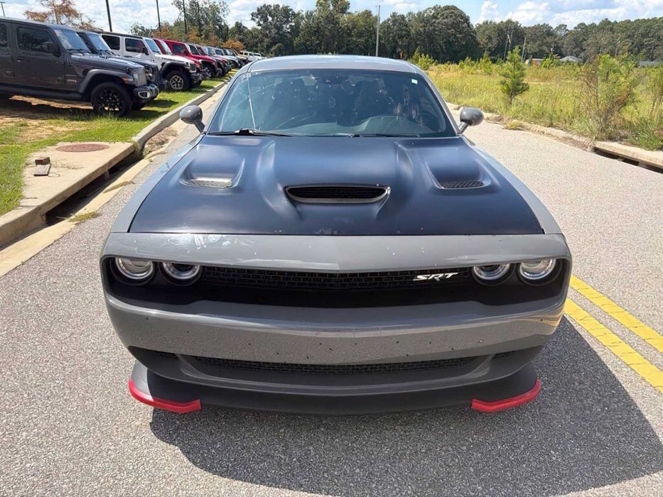 Dodge Challenger      2017